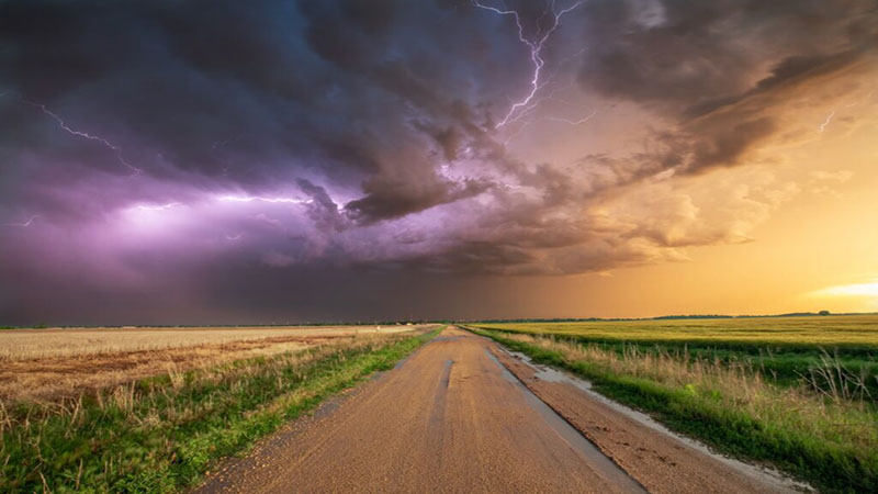 Canadian Insurers Face $1.3 Billion Prairie Storm Bill