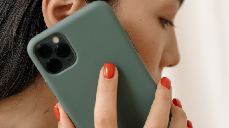Phone Insurance Gains Ground Against Theft in Bangladesh