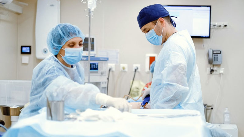 Taiwan Health Insurer Lifts Nursing and Surgery Fees