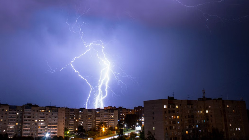 Aon Warns Recent Thunderstorms Could Cost Insurers Over 1 Billion Euros